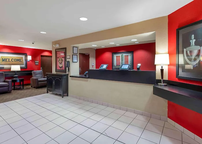 Extended America - Chicago - - I-90 Hotel Schaumburg
